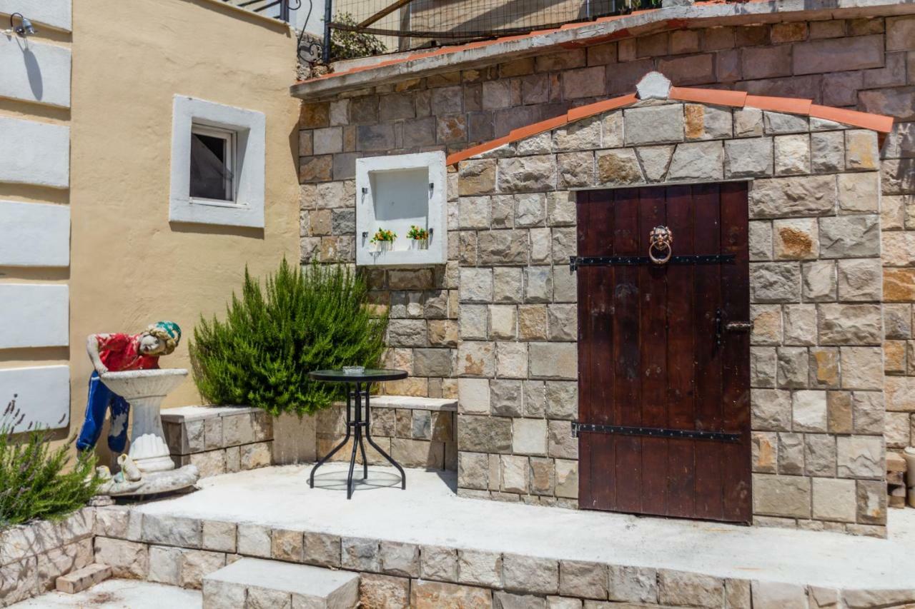 Sunny Nest Apartments Kotor Exterior foto